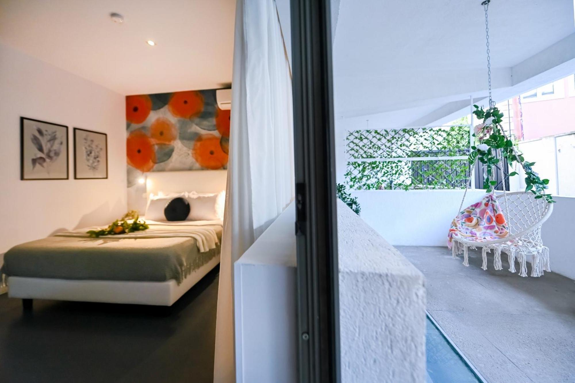 Urban Paradise - Modern Central Accommodation Bukarest Zimmer foto